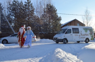 Новогодний праздник в "Золотых Соснах"